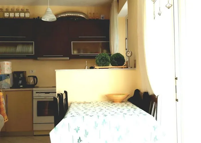 Sunny In Quiet Part Of Centre * Saranda