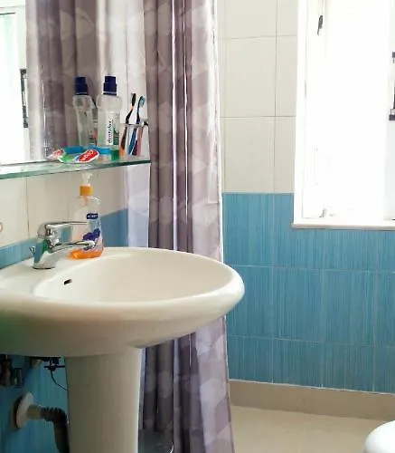 Sunny In Quiet Part Of Centre Appartement *